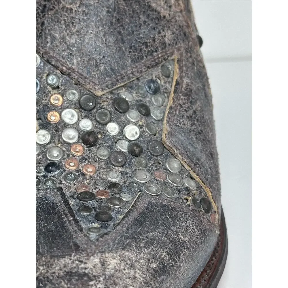Frye Deborah Star Studded Ankle Boots Distresses - BROWN
